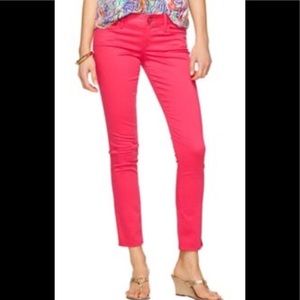 EUC Worth Skinny in Pomegranate size 4